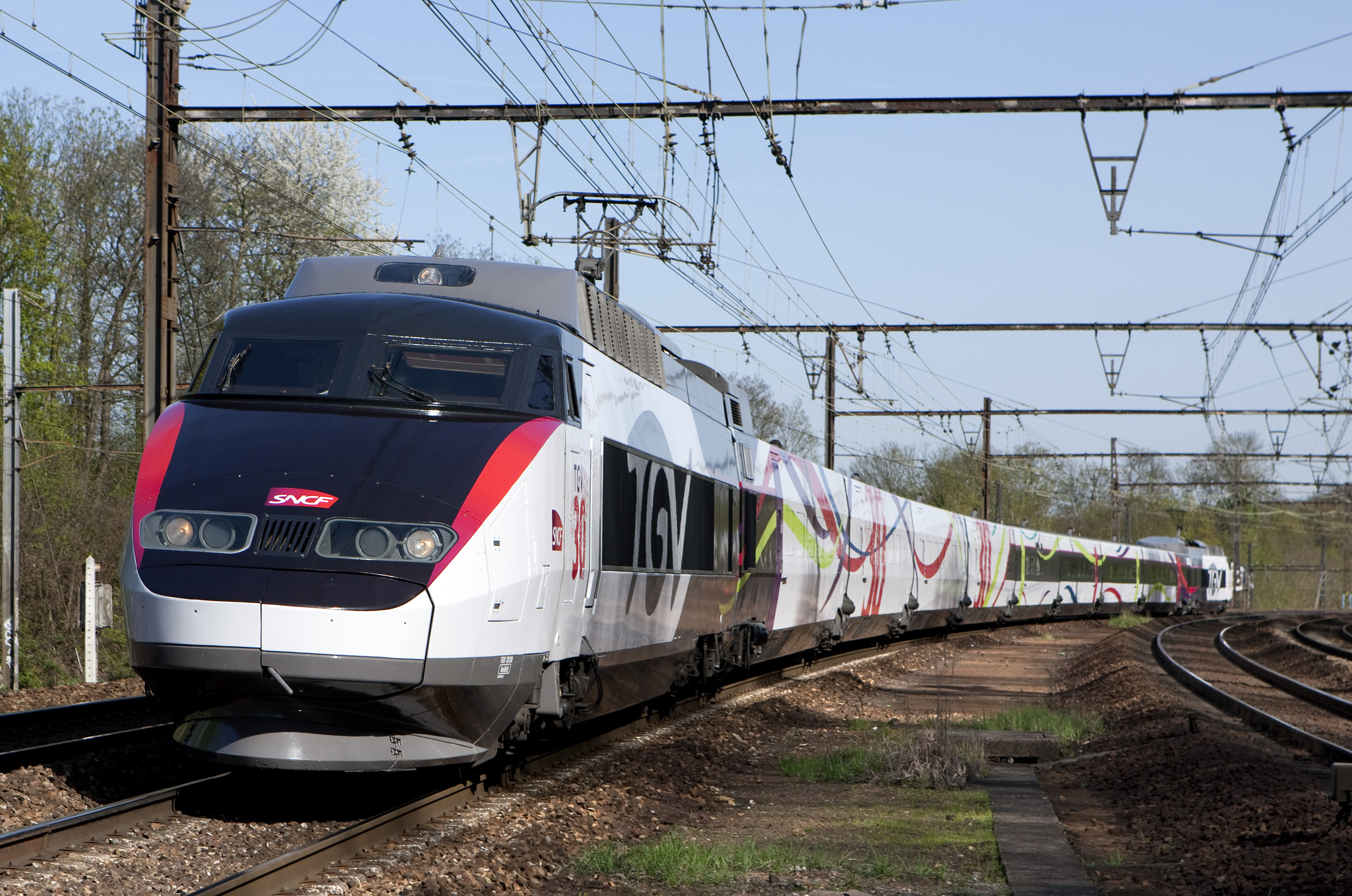 TGV30ans_HEXIS.jpg