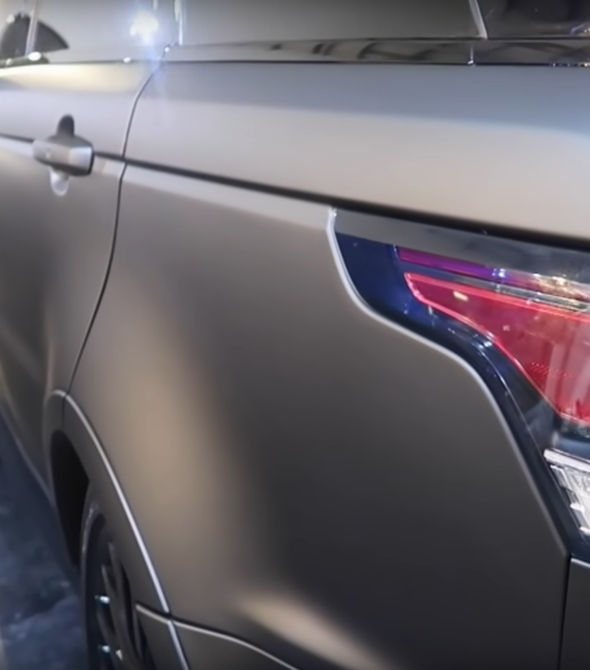 Discover the black satin selfadhesive film in the HX45000 or HX20000