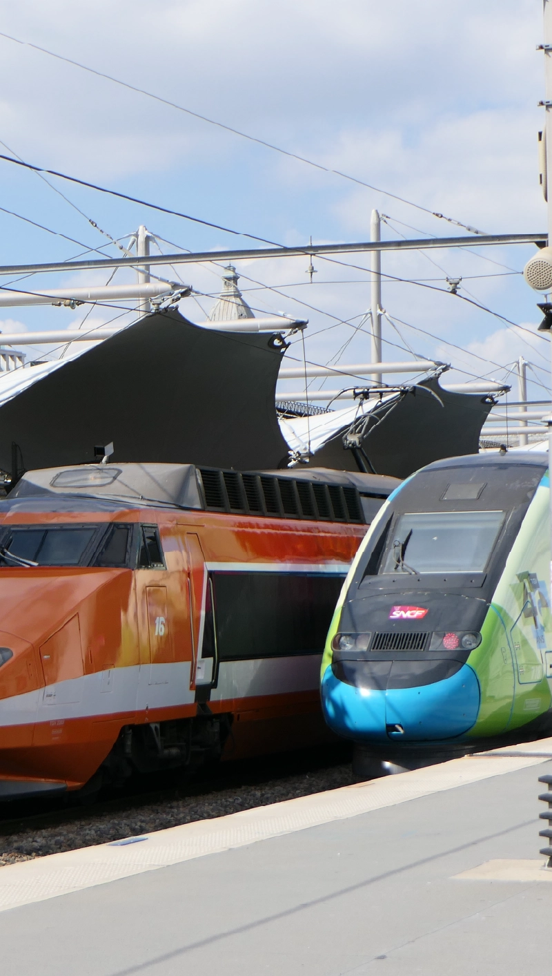 Train wrapping: Modernise your carriages without downtime